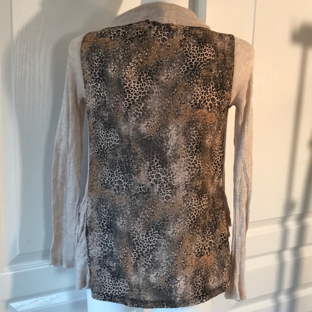 ANIMAL PRINT CARDIGAN